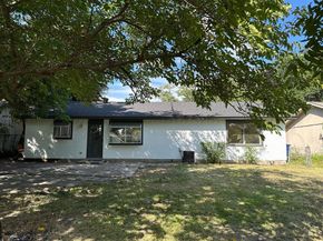 3913  Cambridge Drive , Garland Texas 75043