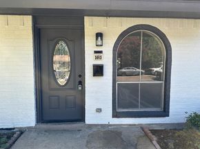 3913  Cambridge Drive , Garland Texas 75043