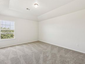 533  Crown Oaks Drive , Fort Worth Texas 76131