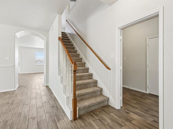 533  Crown Oaks Drive , Fort Worth Texas 76131