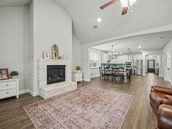 433  Forestridge Drive , Fate Texas 75087