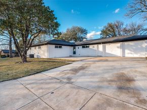 116  Cooper Drive , Hurst Texas 76053