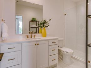 7207  Gaston Avenue  605, Dallas Texas 75206