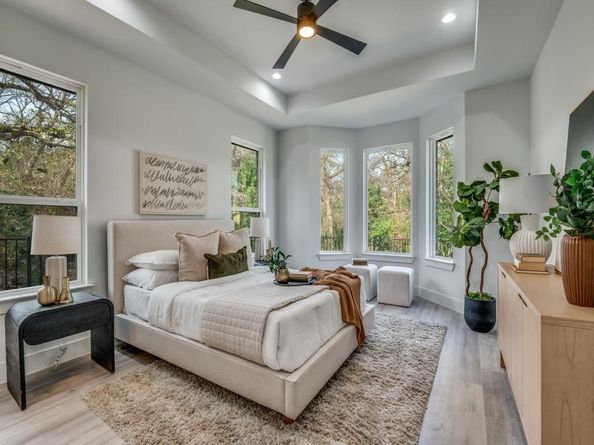 974  Woodacre Drive , Dallas Texas 75241