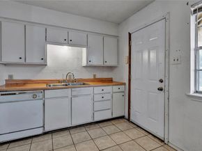 210  Slaughter Street , Arlington Texas 76011