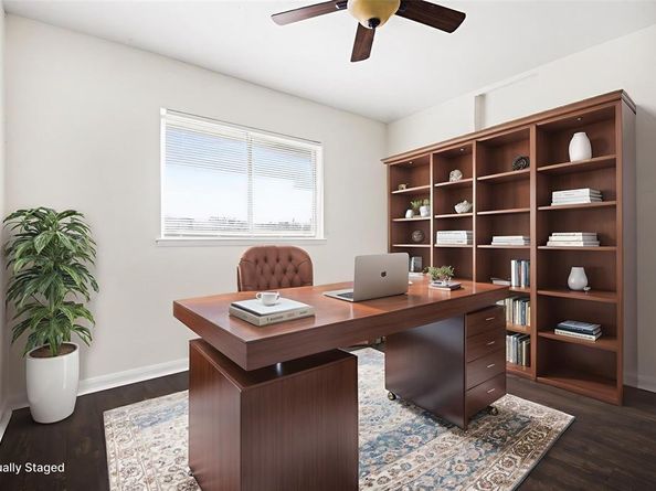 918  Sleepy Hollow Drive , Garland Texas 75043