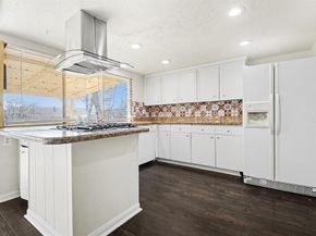 918  Sleepy Hollow Drive , Garland Texas 75043