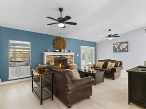 2113  Victoria Road , Carrollton Texas 75007