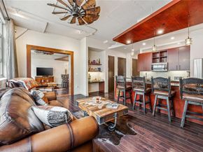 2600 W 7th Street  1405, Fort Worth Texas 76107