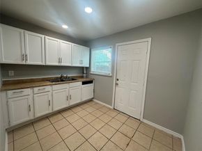 4702 W University Boulevard , Dallas Texas 75209