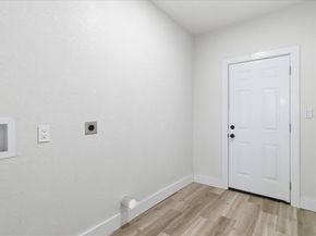 933 E Ramsey Avenue , Fort Worth Texas 76104