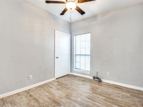 2815  Reagan Street , Dallas Texas 75219