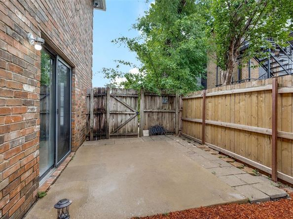 2815  Reagan Street , Dallas Texas 75219
