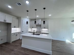 2816  Pennsylvania Avenue , Dallas Texas 75215