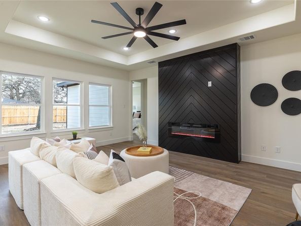 2816  Pennsylvania Avenue , Dallas Texas 75215
