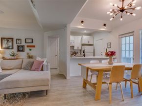 3105  San Jacinto Street  104, Dallas Texas 75204