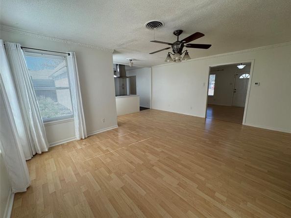 1808  Annette Drive , Irving Texas 75061