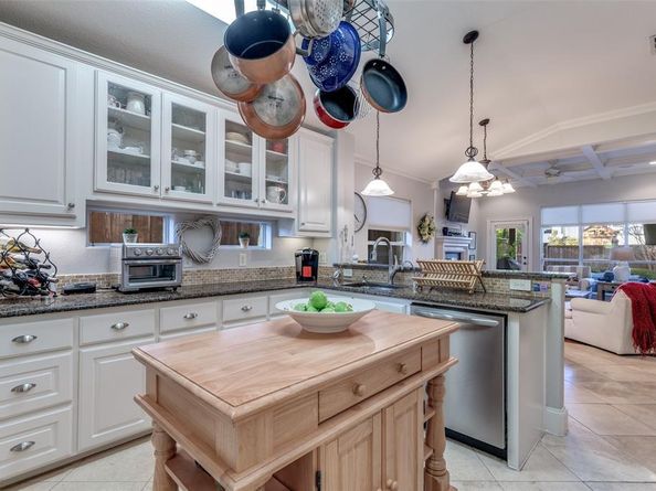 4623 W Amherst Avenue , Dallas Texas 75209