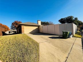2431  Deer Run , Lewisville Texas 75067