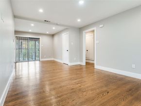 1811  Canelo Drive , Dallas Texas 75232