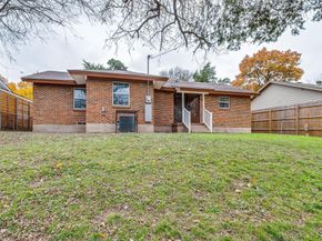 1811  Canelo Drive , Dallas Texas 75232