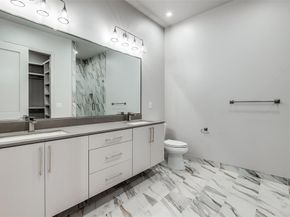 1900 S Ervay Street  512, Dallas Texas 75215