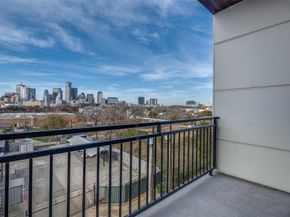 1900 S Ervay Street  512, Dallas Texas 75215