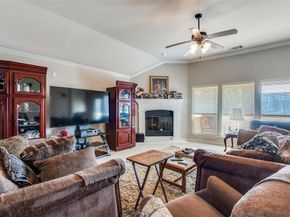 626  Saddlebrook  , DeSoto Texas 75115