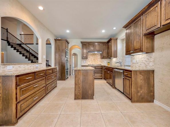 2805  Stackhouse Street , Fort Worth Texas 76244