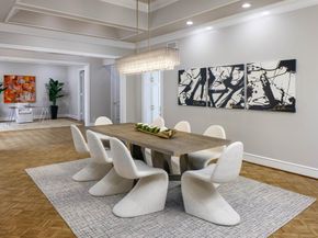 29  Saint Laurent Place , Dallas Texas 75225