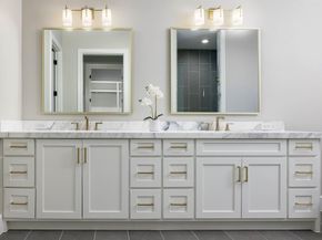 29  Saint Laurent Place , Dallas Texas 75225
