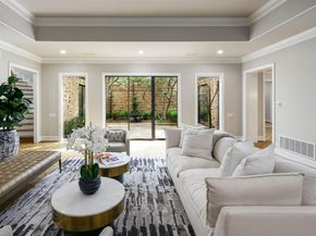 29  Saint Laurent Place , Dallas Texas 75225