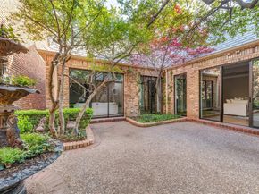 29  Saint Laurent Place , Dallas Texas 75225