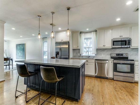 7105  Bennington Drive , Dallas Texas 75214
