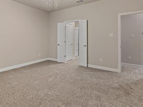 1421  CANTERBURY Trail , DeSoto Texas 75115