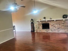 1600  Crimson Court , Arlington Texas 76018