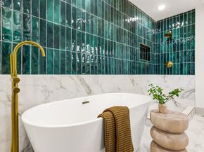 10060  San Lorenzo Drive , Dallas Texas 75228