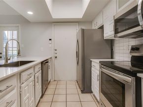 3105  San Jacinto Street  217, Dallas Texas 75204