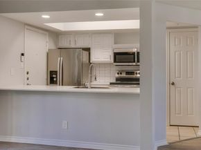 3105  San Jacinto Street  217, Dallas Texas 75204