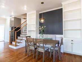 206 S Edgefield Avenue , Dallas Texas 75208