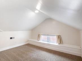 206 S Edgefield Avenue , Dallas Texas 75208