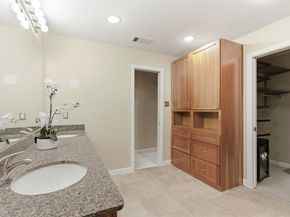 237  Woodcrest Drive , Richardson Texas 75080