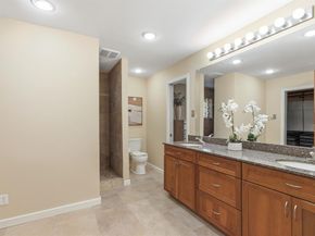 237  Woodcrest Drive , Richardson Texas 75080