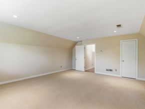 237  Woodcrest Drive , Richardson Texas 75080