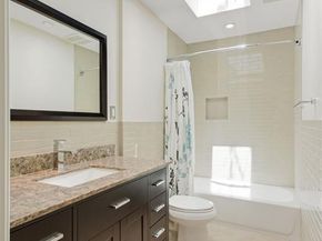 237  Woodcrest Drive , Richardson Texas 75080