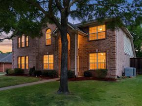 3905  Park Wood Drive , Corinth Texas 76208