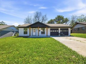 2910  Sun Valley Street , Irving Texas 75062