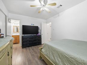 2910  Sun Valley Street , Irving Texas 75062