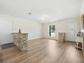 2910  Sun Valley Street , Irving Texas 75062