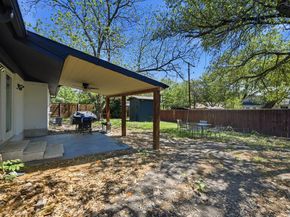 2910  Sun Valley Street , Irving Texas 75062